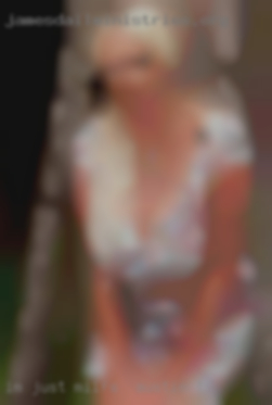 I'm just looking for milfs in Austin, TX something casual...