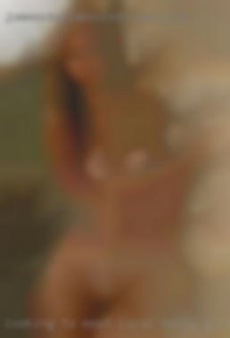 Looking local horny girls to meet other couples.